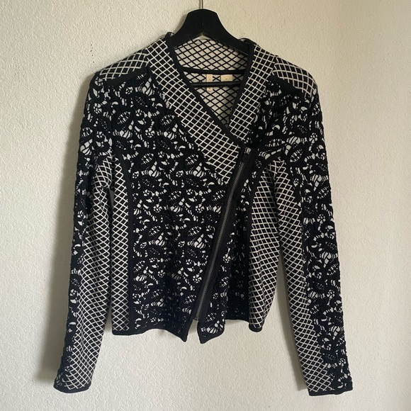 Anthropologie Moth Size S Black Jacquard Asymmetrical Moto Zip Lace Jacket - Picture 6 of 11
